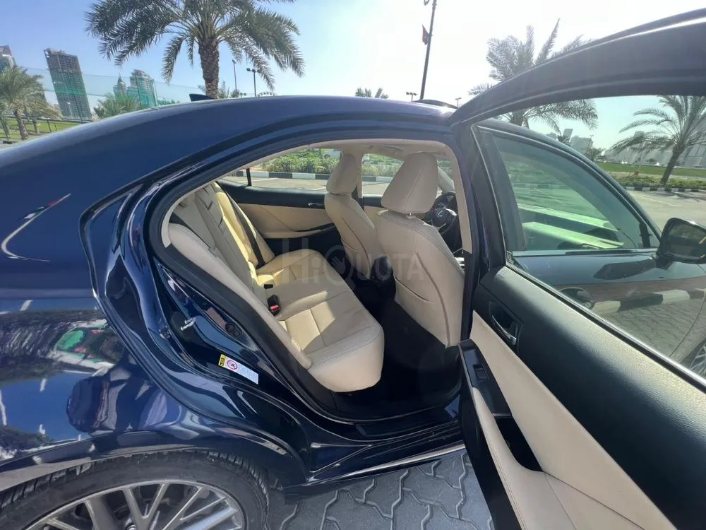 Lexus is250 imported car 2014 model excellent condition for sale on HiQuota
