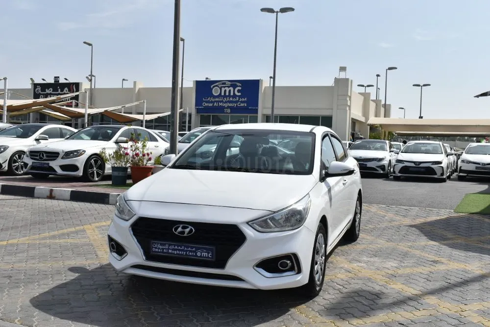 hyundai accent 2020 4 Clyinder  GULF SPECS CAR for sale on HiQuota