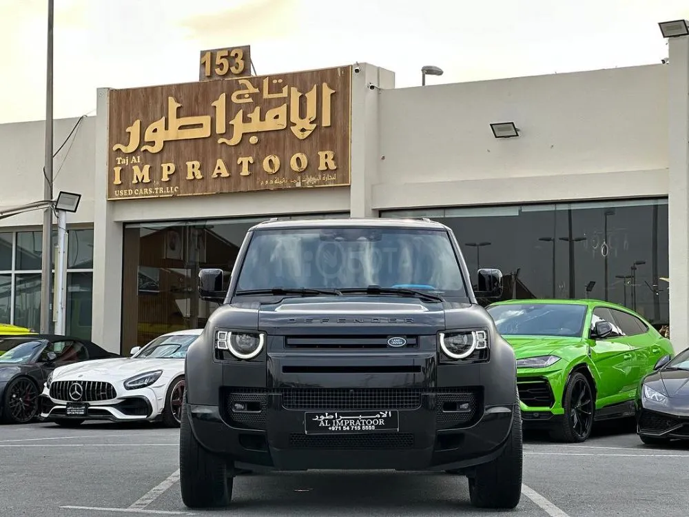 LANDEROVER DEFENDER SE GCC (P300) 2023 for sale on HiQuota