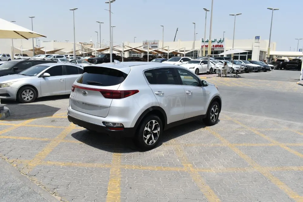 KIA SPORTAGE 2.4 2021 USA for sale on HiQuota