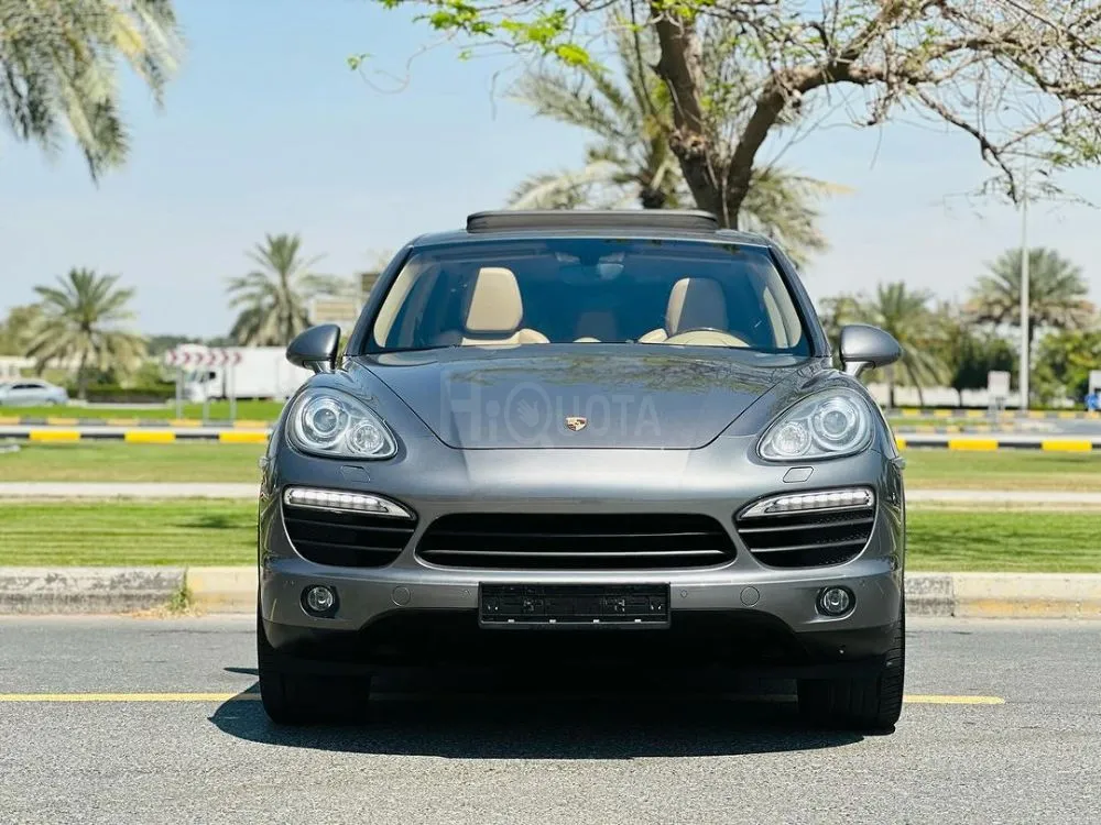 Porsche / CAYAN S / GCC SPACE V8 MODEL 2013 for sale on HiQuota
