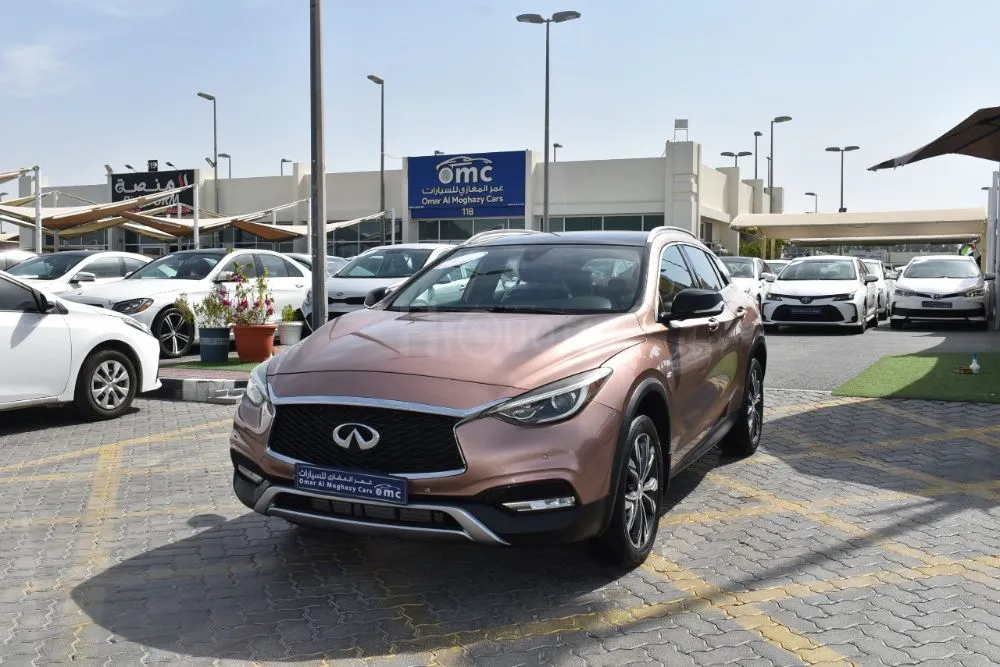infiniti qx 30 american 4 Clyinder  american SPECS CAR for sale on HiQuota