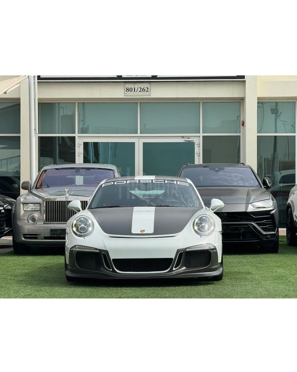 PORSCHE 911 GT3 GCC 2014 ORIGINAL PAINT Full service history under warranty Full option for sale on HiQuota