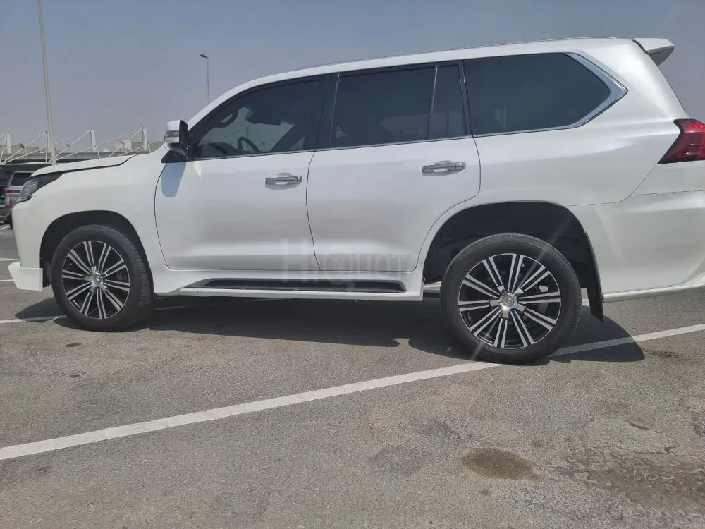 Lexus station wagon LX 570 2020 for sale on HiQuota