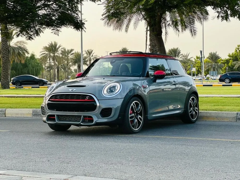 MINI COOPER JOHN COOPER WORKS GCC SPACE MODEL 2016 for sale on HiQuota