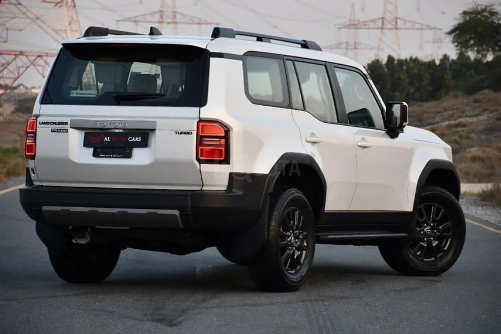Toyota Prado GXL 2.7 Turbo Gcc for sale on HiQuota