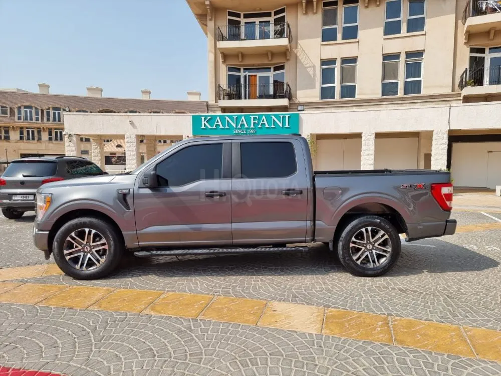 Ford F150 2022 V8 Gear for sale on HiQuota