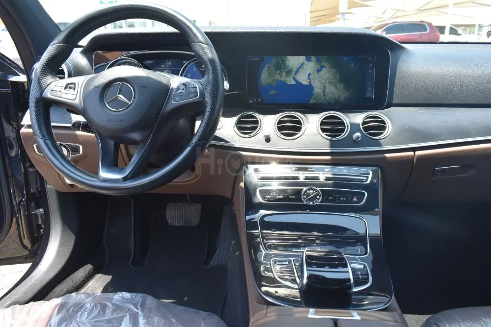 mercedes e300 2017 4 Clyinder american SPECS CAR for sale on HiQuota