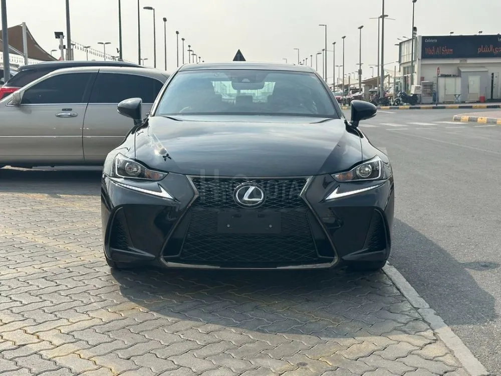 Lexus IS350 2017 Canadian Specs for sale on HiQuota