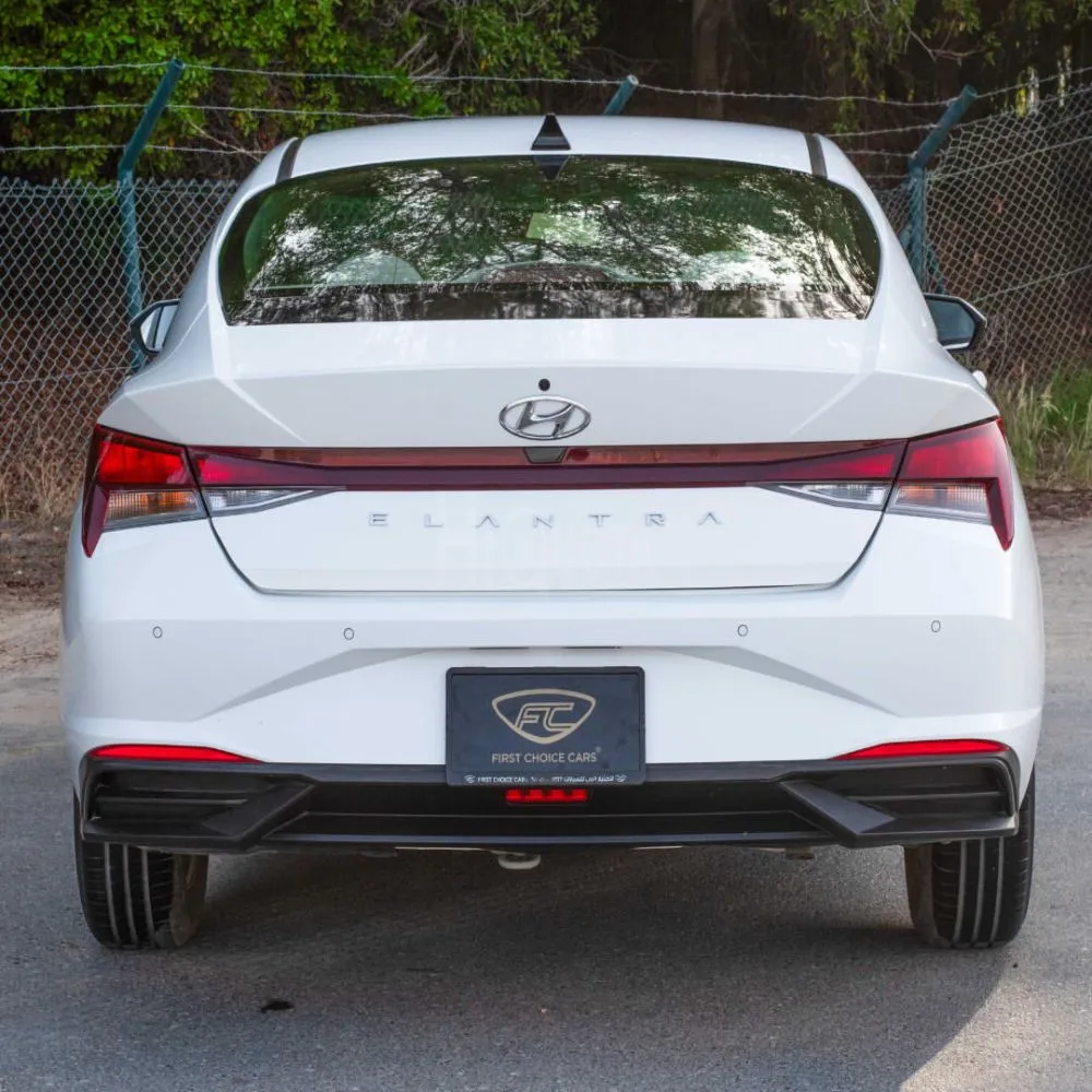 HYUNDAI – ELANTRA SMART - 2022 for sale on HiQuota