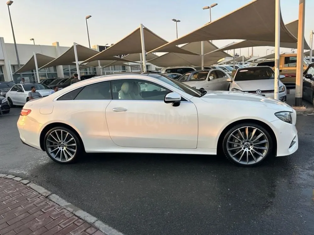 Mercedes E400 2017  Model: 2017  Specifications: Gulf for sale on HiQuota