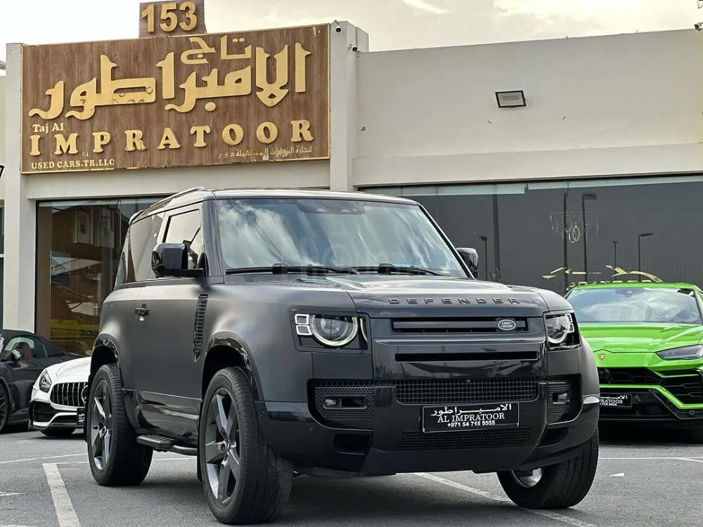 LANDEROVER DEFENDER SE GCC (P300) 2023 for sale on HiQuota