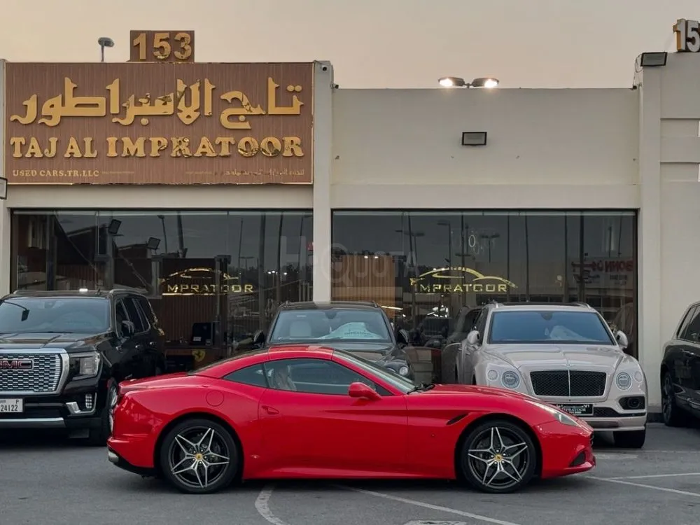 FERRARI CALIFORNIA-T SPIDER 2016 GCC V8 FULL SERVICE NO HAVE ANY ISSUES for sale on HiQuota