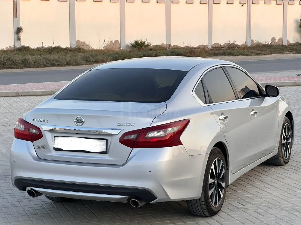 نيسان التيما SV رقم 2 موديل 2018 خليجي بيج من الداخل مكيف خلفي ماشي 189000 Km مطلوب 38000 قابل للتفاوض بشي بسيط 0552726578 for sale on HiQuota