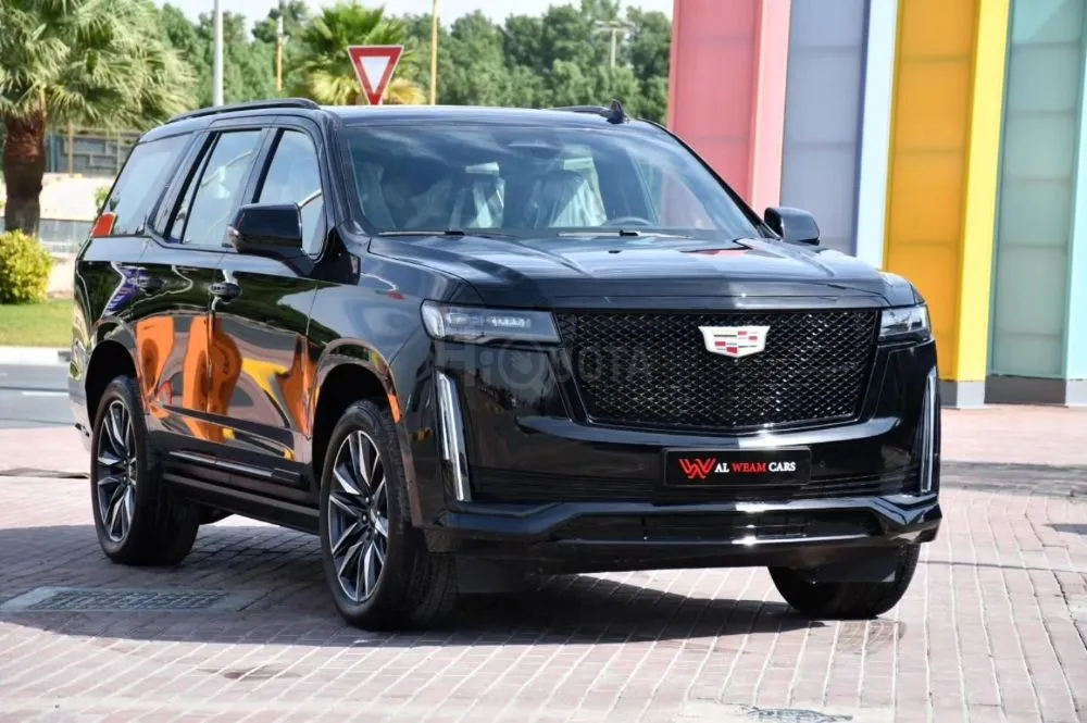 Cadillac Escalade Sport Platinum FULL 2023 Black 8 seater for sale on HiQuota