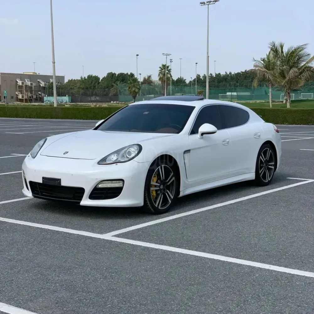 Porsche Panamera S Gulf 8 cylinder Without any accidents Use first owner liters 4.8 2012 model for sale on HiQuota